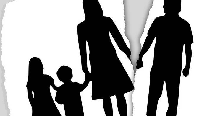 Ilustrasi arti mimpi cerai atau perceraian menurut pandangan Islam.