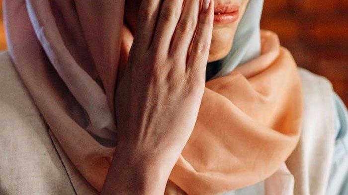 Ilustrasi wanita menangis