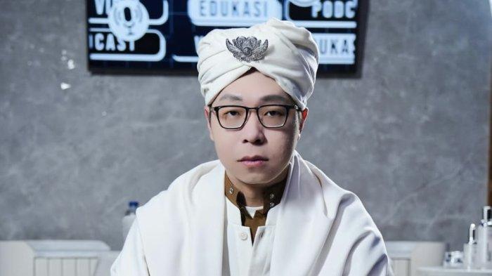 KURBAN - Dokter Richard Lee bakal berkurban puluhan kambing dan 2 sapi di momen Idul Adha 2025 tahun ini.