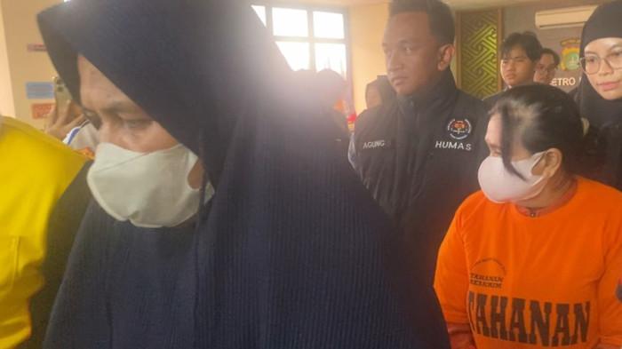 Karsih dan Yurike dua perempuan penipu