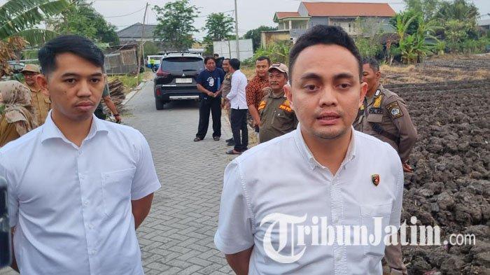 Kasatreskrim Polres Gresik, AKP Aldhino Prima Wirdhan mengatakan, untuk mengungkap kasus SA (8), siswi kelas 2 SD yang mengalami kebutaan di mata kanan akibat dicolok tusuk pentol, Polres Gresik akan menggunakan metode scientific investigation, Selasa (19/9/2023).