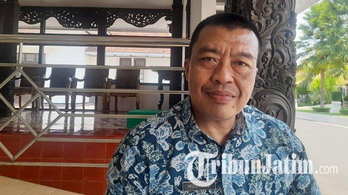 Kepala Dinas Pemberdayaan Masyarakat dan Desa (DPMD) Kabupaten Lumajang, Mustajib, Selasa (26/9/2023).