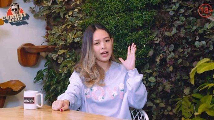 Lady Nayoan mengungkap bahwa Jeje Govinda mengaku gemetaran saat diberitahu olehnya tentang perselingkuhan Syahnaz Sadiqah dan Rendy Kjaernett.