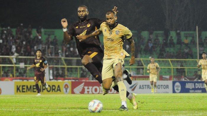 Laga PSM Makassar vs Arema FC di Stadion Gelora BJ Habibie Parepare, Jumat (20/10/2023).