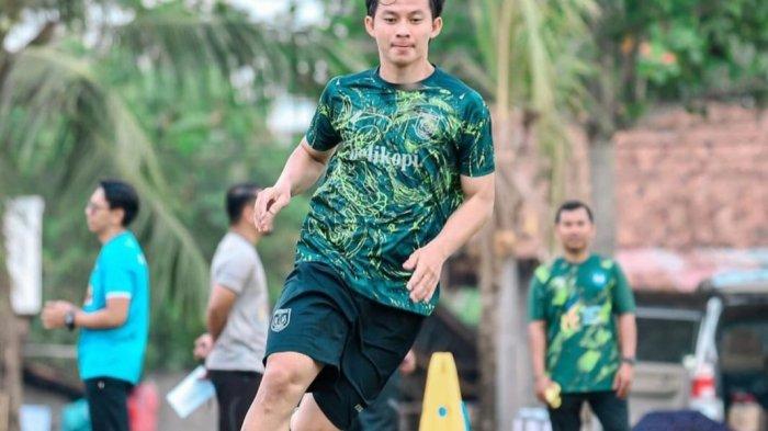 Latihan perdana Persela Lamongan di Yogyakarta, Jumat (2/8/2024)