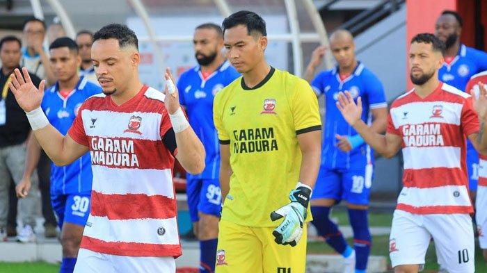 Madura United melepas kiper Dikri Yusron, usai Laskar Sapeh Kerrab gagal melaju ke babak semifinal Piala Presiden 2024, Minggu (28/7/2024).