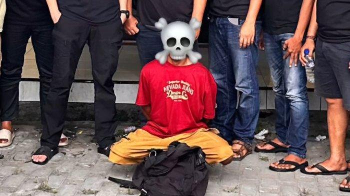Mateus Leu diamankan Satreskrim Polres Gresik, seorang suami yang tega tusuk istri di Driyorejo
