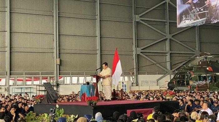 Kaharuddin Djenod berbicara di hadapan para pemuda di acara kebangsaan
