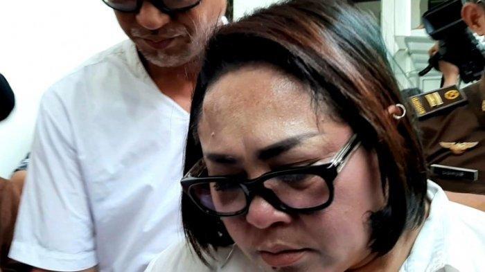 MINTA KE TV - Foto dokumen pelawak Nunung pada 2019 silam. Nunung mengaku beberapa bulan hanya punya uang Rp100 ribu di rekeningnya karena jarang mendapat pekerjaan tetap, Senin (10/3/2025).
