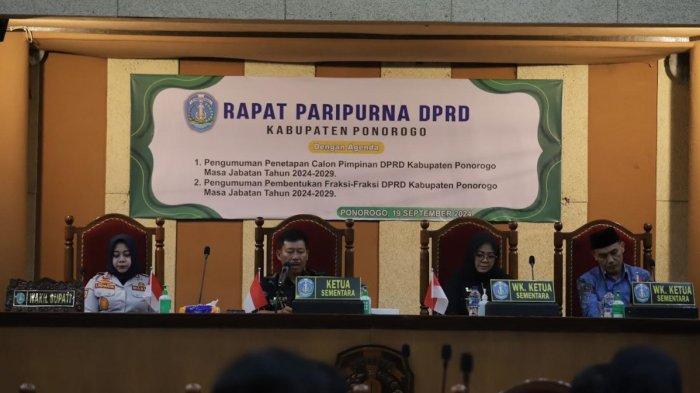 Paripurna pengumuman pimpinan definitif DPRD Ponorogo, Jumat (20/9/2024)