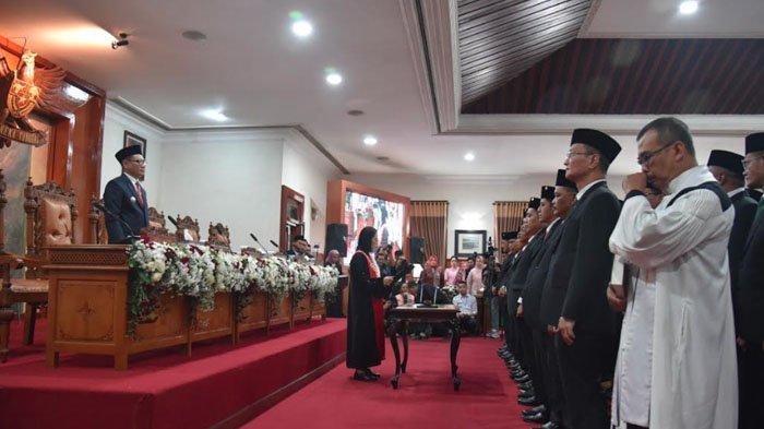 Pelantikan anggota DPRD Tulungagung periode 2024-2029.