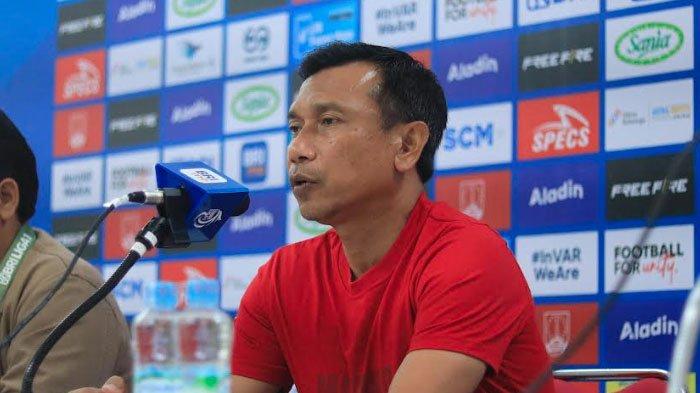 Pelatih Madura United FC, Widodo Cahyono Putro mengatakan sudah menyiapkan pemain pengganti yang siap diturunkan jelang lawan Persis Solo, Jumat, (13/9/2024).