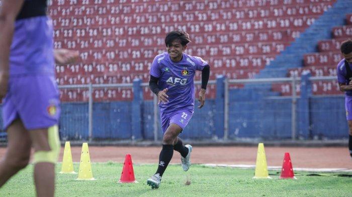 Pemain Persik Kediri Riyatno Abiyoso resmi dipinjamkan ke Madura United
