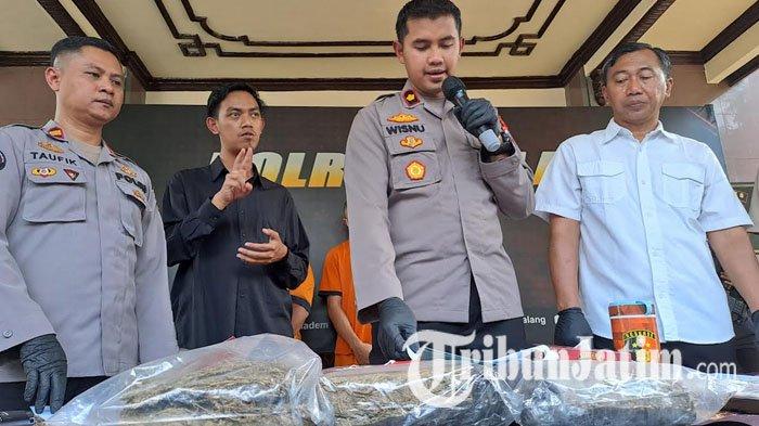 Staf sipil tertangkap basah membawa ganja di Penjara Pusat Jashore