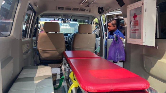 Ilustrasi - Ratusan ambulans desa di Ponorogo diperiksa. 120 mobil kesehatan itu dikumpulkan di halaman kantor Dinas Kesehatan (Dinkes) Ponorogo.