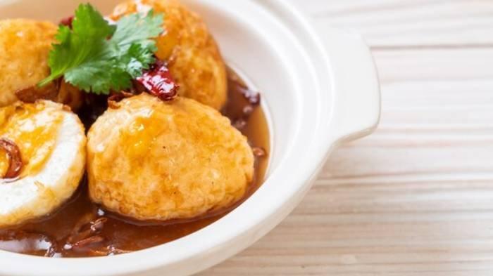 MENU SAHUR - Resep telur mata sapi balado untuk menu sahur puasa pertama, mudah dibuatnya.