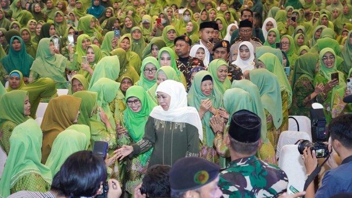 Gelar rapat di Kota Batu, Gubernur Jatim Khofifah komitmen kuatkan layanan dasar