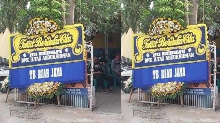 Rumah duka bos rental yang tewas di rest area Tol Jakarta Merak dipenuhi karangan bungan berlokasi di Jalan Wayang Raya, Mekarsari, Kecamatan Rajeg, Kabupaten Tangerang.