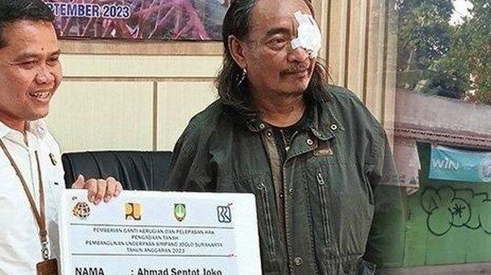 SOSOK Sentot Dapat Ganti Rugi Rp 10,7 M Cuma Jaga Warung, Berharap Tak Kena Proyek Underpass: Kurang