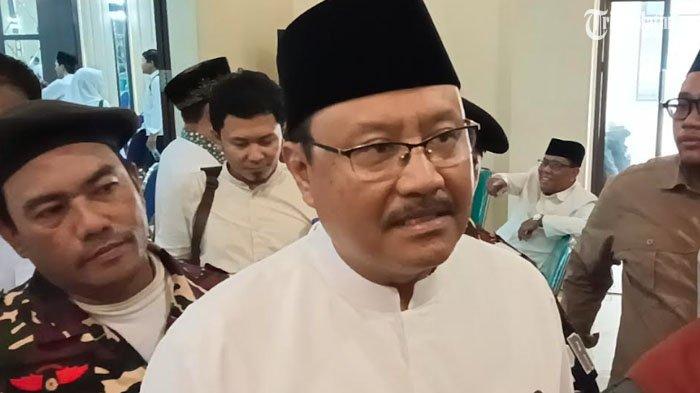 Sekjen Pengurus Besar Nahdlatul Ulama yang juga Menteri Sosial Saifullah Yusuf atau Gus Ipul saat ditemui di Kantor PWNU Jatim, Kamis (16/1/2025). 