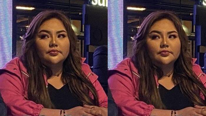 MODEL LISA MARIANA - Lisa Mariana menggelar konferensi pers tentang hubungannya dengan RIdwan Kamil pada Jumat (11/4/2025). Suami Lisa Mariana terpukul istrinya dihujat karena mengaku memiliki anak dari Ridwan Kamil.