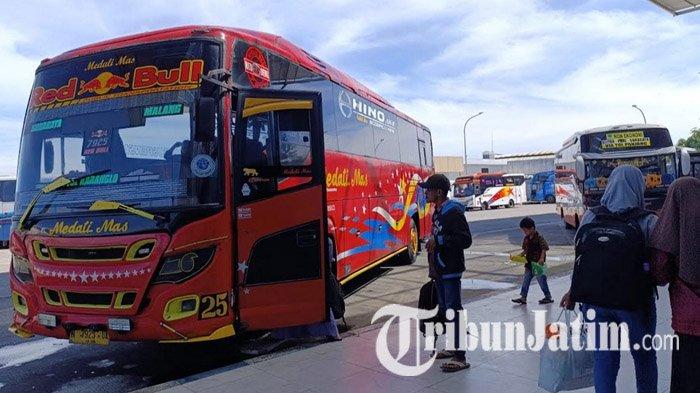 Puncak Arus Balik Nataru di Terminal Patria Blitar: Penumpang Diprediksi Tembus 5000 Orang Hari ini