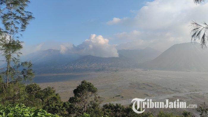 Suasana kawasan wisata Gunung Bromo, Senin (22/5/2023) dalam artikel Kawasan Bromo bakal tutup selama tiga hari selama perayaan Yadnya Kasada