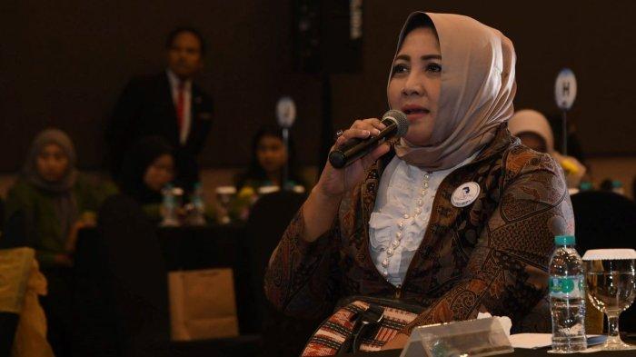 Suasana talk show dalam rangka HUT ke-7 Tribun Jatim yang berlangsung Dyandra Convention Center Surabaya, Selasa (27/2/2024). Kegiatan yang dilangsungkan secara hybrid ini membahas 