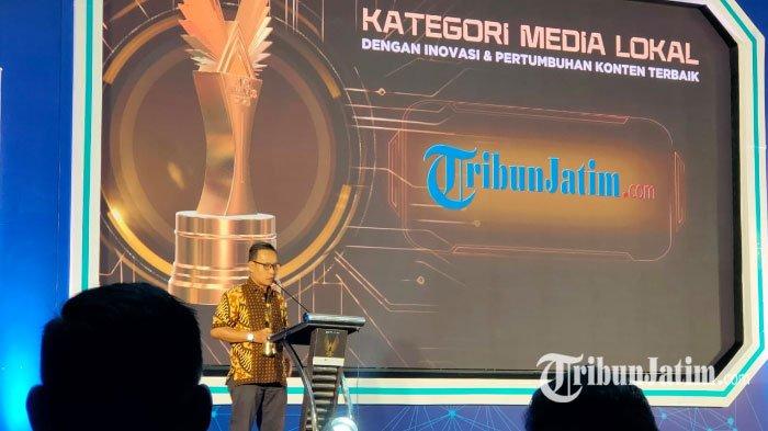 TribunJatim.com meraih AMSI Award 2023. Media online dibawah naungan Tribun Network Kompas Gramedia yang berdiri tahun 2017 ini menang dalam kategori Media Lokal dengan Inovasi dan Pertumbuhan Konten Terbaik.