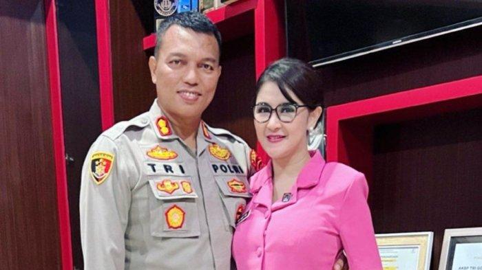 Uut Permatasari jadi sorotan setelah sang suami polisi, Tri Goffarudin Pulungan, tak lagi menjadi Kapolres Gowa dan dimutasi menjadi Kabag Binkar Biro SDM Polda Bali.