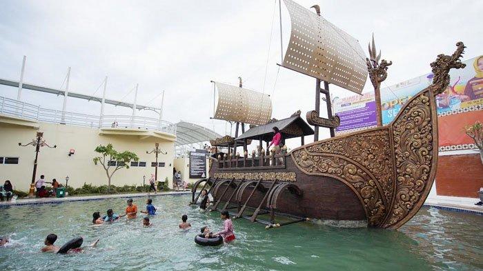 Wisata Pemandian Sekarsari di Kota Mojokerto.