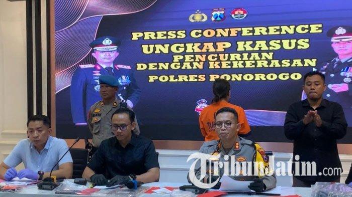 Y telah ditetapkan sebagai tersangka kasus perampokan di hotel Telaga Ngebel Ponorogo, Jawa Timur, Sabtu (11/11/2023).