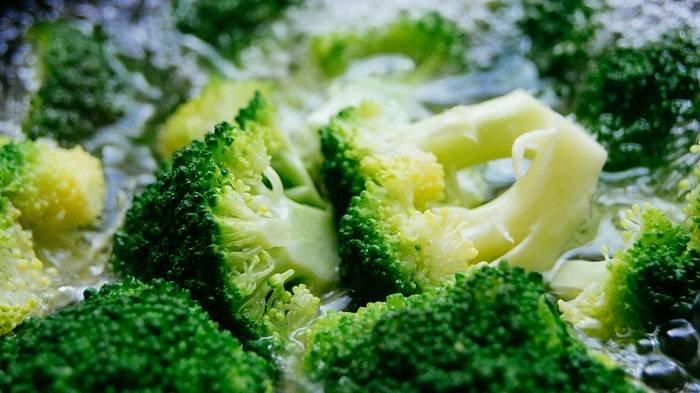 Brokoli berguna untuk diet atau menurunkan berat badan.