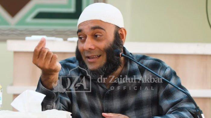 dr Zaidul Akbar punya cara sehat makan mie instan agar kesehatan tetap terjaga. Simak di bawah ini!