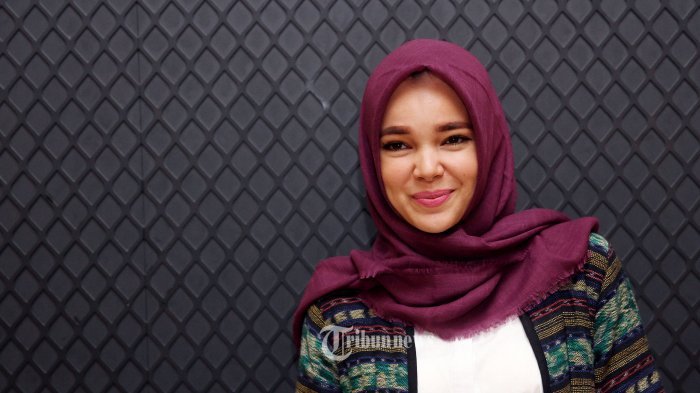Dewi Sandra