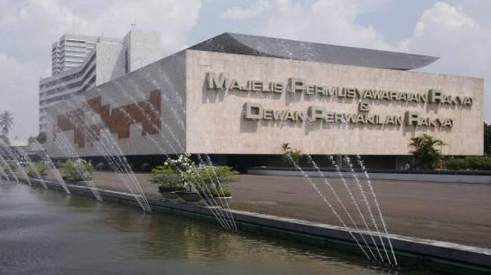 Putusan MK yang ‘Diakali’ Baleg DPR RI, Bikin Peluang Anies Terganjal