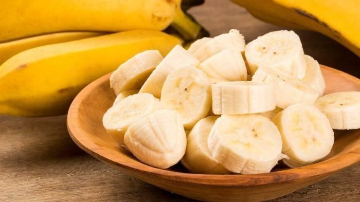Ilustrasi menu diet seminggu dengan pisang untuk bantu menurunkan berat badan.