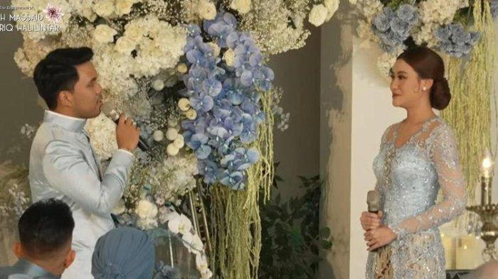 Thariq Halilintar resmi melamar kekasihnya, Aaliyah Massaid pada Minggu (23/6/2024). Dalam acara lamaran tersebut, isi seserahan Thariq Halilintar untuk Aaliyah Massaid pun menjadi sorotan.