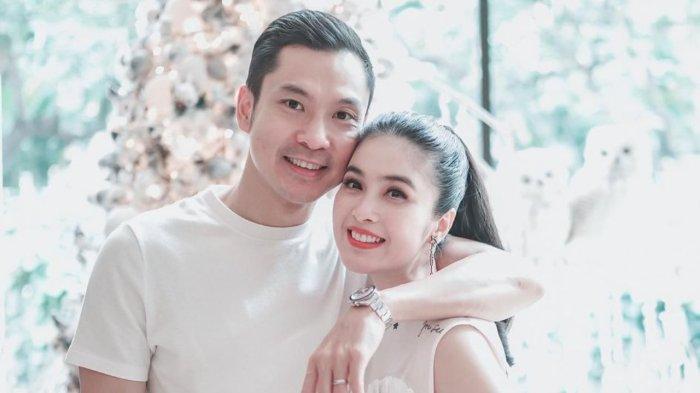 Kisah cinta Sandra Dewi dan Harvey Moeis ternyata tak seindah dugaan orang.