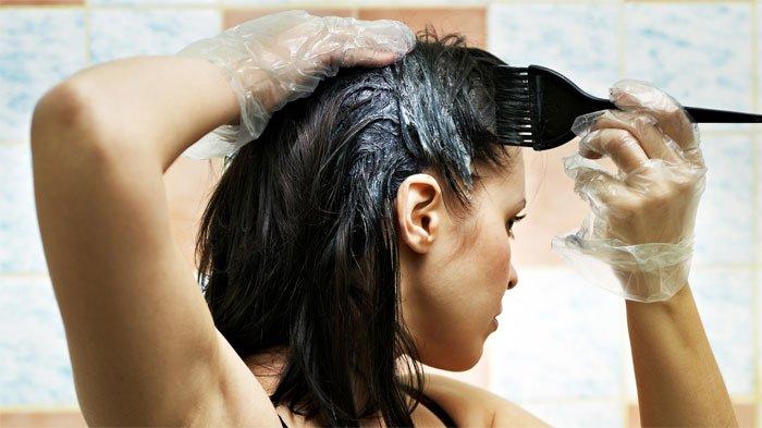 Ilustrasi mengecat rambut