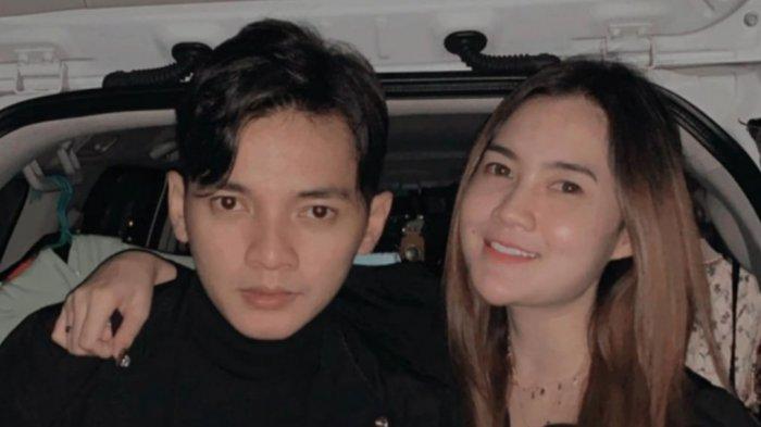 Nella Kharisma dan Dory Harsa setelah menikah