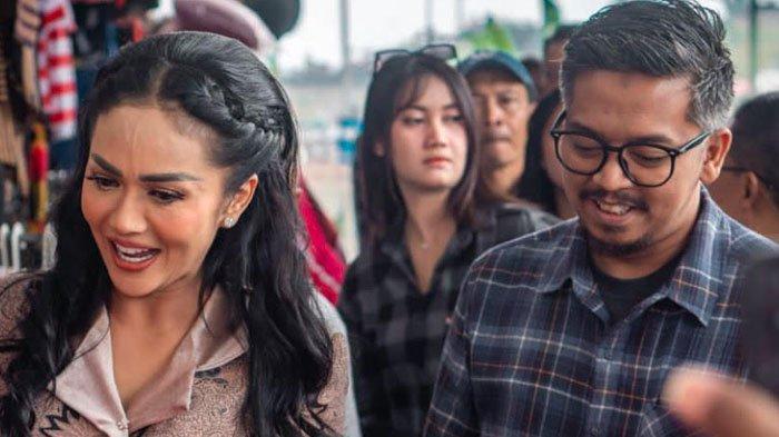 Pasangan Calon Wali Kota Wakil Wali Kota Batu nomor urut 3, Kris Dayanti-Kresna Dewanata Phrosakh (Krida), 2024.