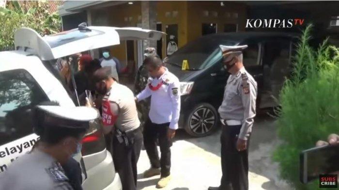 Peran pembunuh bayaran kini dicurigai ada dalam kasus pembunuhan ibu dan anak di Subang.
