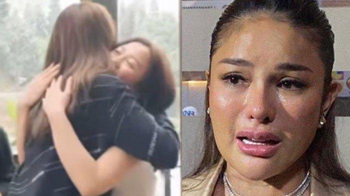 NIKITA MIRZANI PELUK LOLLY - Momen haru pertemuan Nikita Mirzani dan Lolly. Dulu artis cantik ini mau coret putrinya dari KK, kini hubungan keduanya membaik.