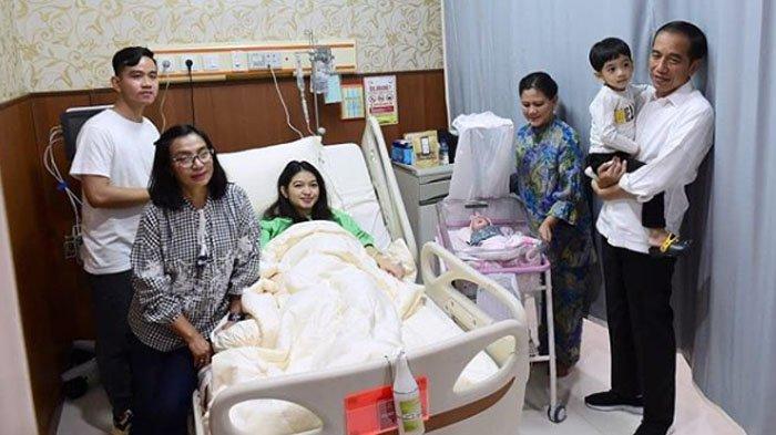 Perasaan senang dan bahagia Presiden Jokowi akan kelahiran cucu ketiganya, La Lembah Manah, pada hari Jumat 15 November 2019 di Rumah Sakit PKU Muhammadiyah, Surakarta.