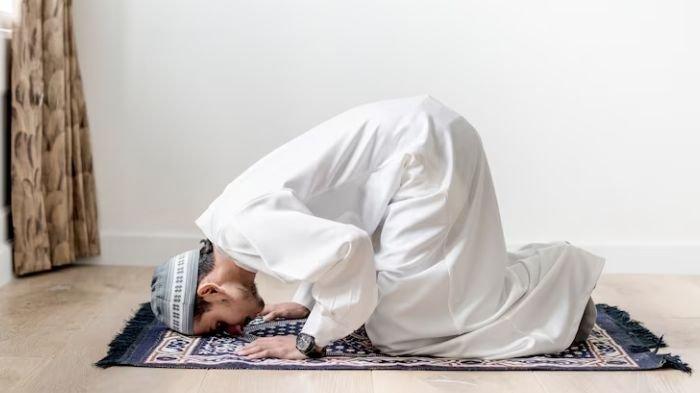 Ilustrasi salat dhuha - Berikut niat, tata cara, dan keistimewaan melakukan salat dhuha di bulan Ramadan.