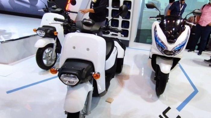Ilustrasi sepeda motor listrik. Terdapat empat golongan masyarakat penerima subsidi motor listrik. Sebelum itu, perlu cek NIK melalui aplikasi PLN Mobile.