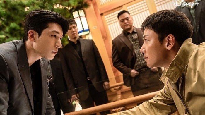 Potret Wi Ha Joon dan Ji Chang Wook yang akan beradu akting di drama Korea The Worst of Evil, bakal tayang di Disney+ Hotstar pada September 2023.