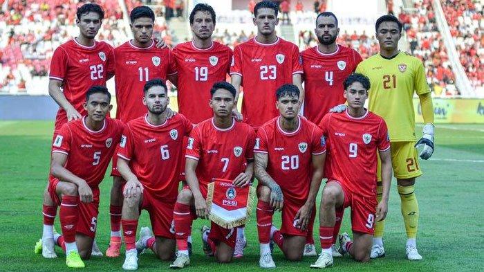 Skuad timnas Indonesia saat berpose menjelang duel melawan Irak dalam Kualifikasi Piala Dunia 2026 Zona Asia di Stadion Utama Gelora Bung Karno (SUGBK) pada Kamis (6/6/2024).