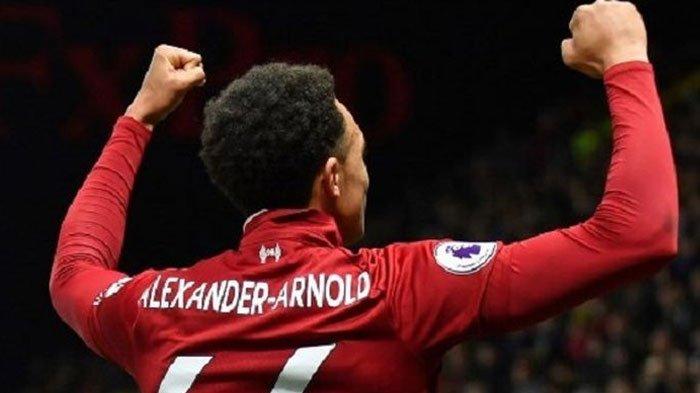 Trent Alexander Arnold merayakan golnya pada pertandingan Watford vs Liverpool di Stadion Vicarage Road dalam lanjutan Liga Inggris, 24 November 2018.